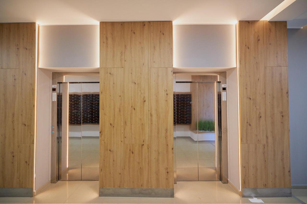 Luxury Cozy Apartments Palas Mall Centru Jászvásár Kültér fotó