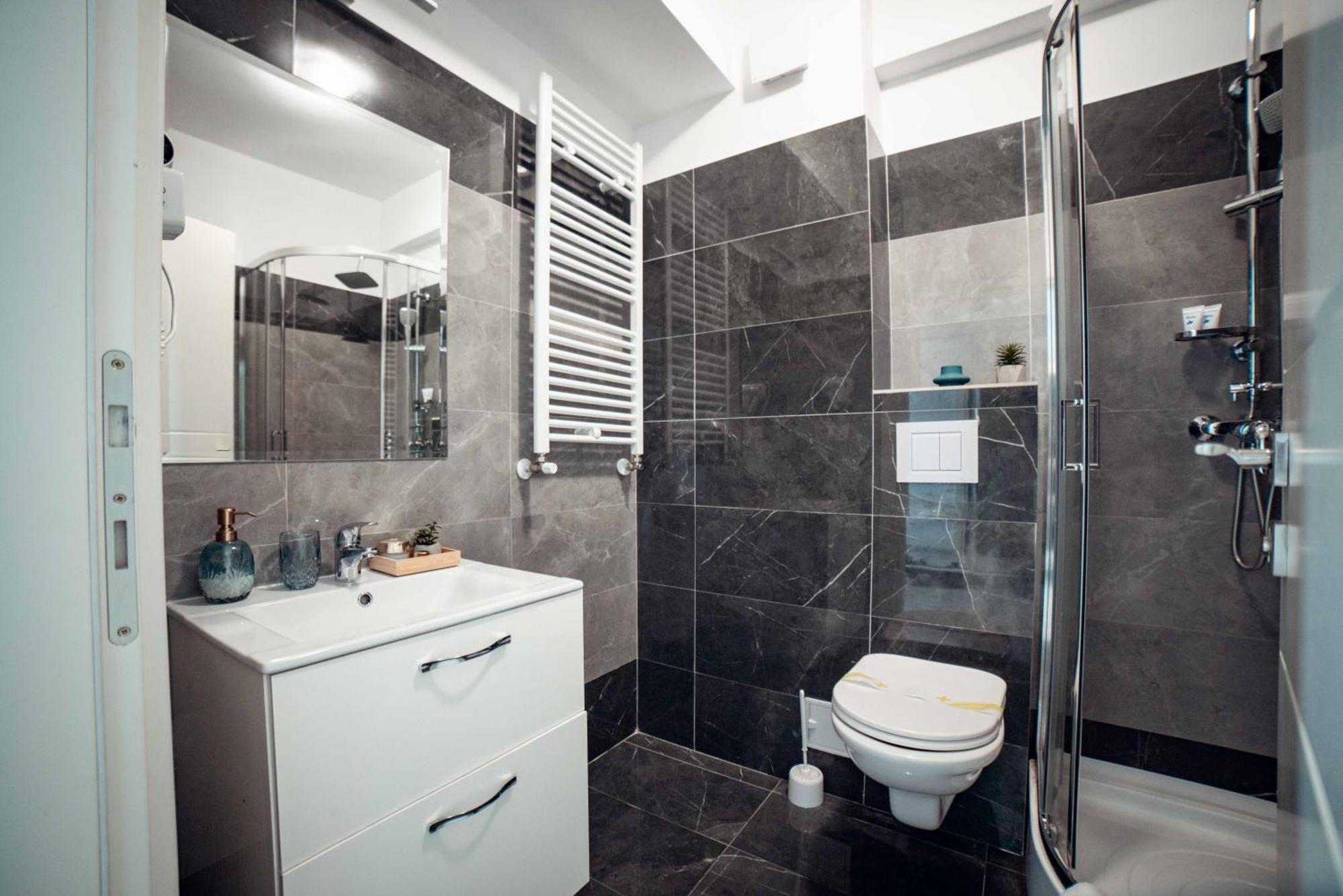 Luxury Cozy Apartments Palas Mall Centru Jászvásár Kültér fotó