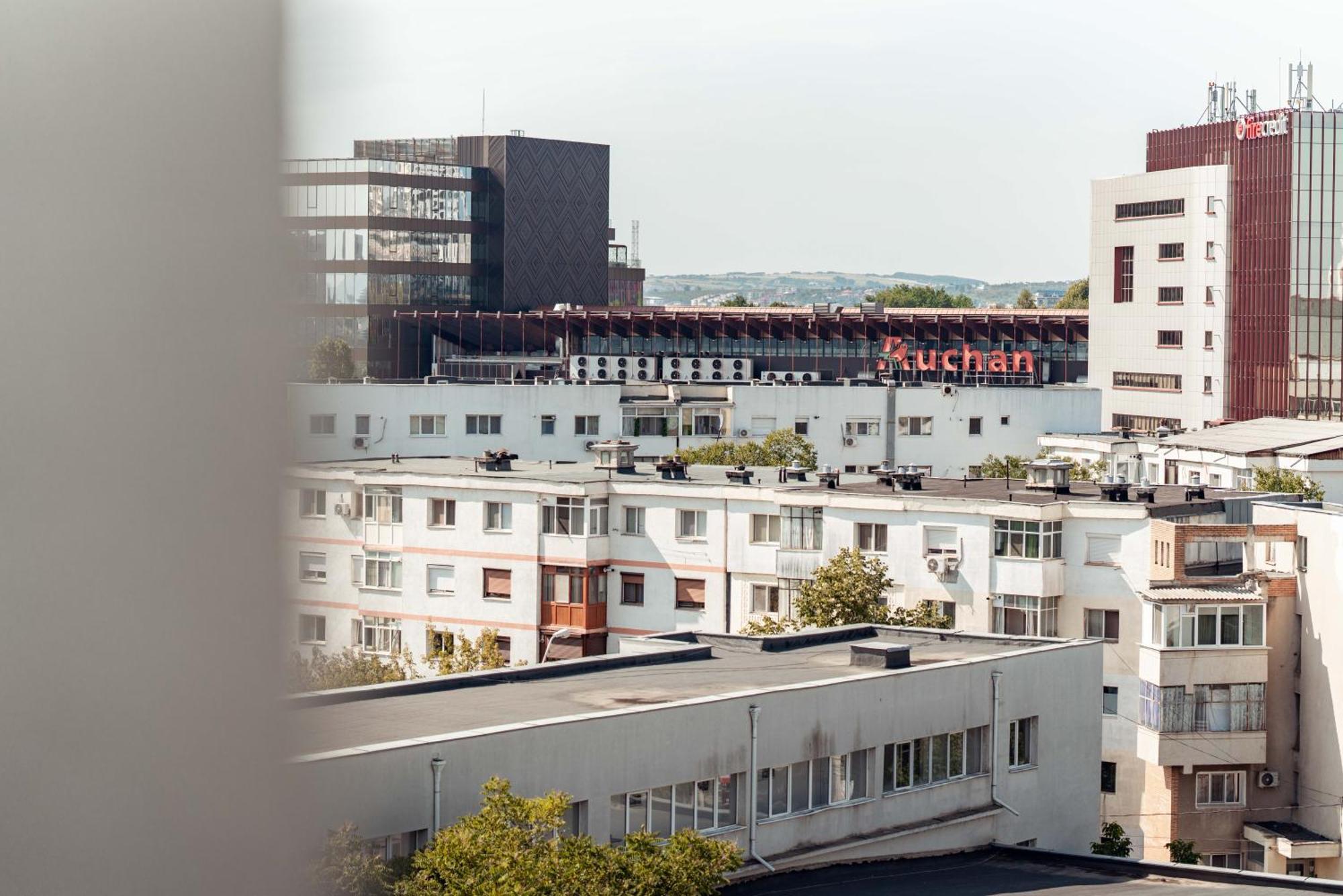 Luxury Cozy Apartments Palas Mall Centru Jászvásár Kültér fotó